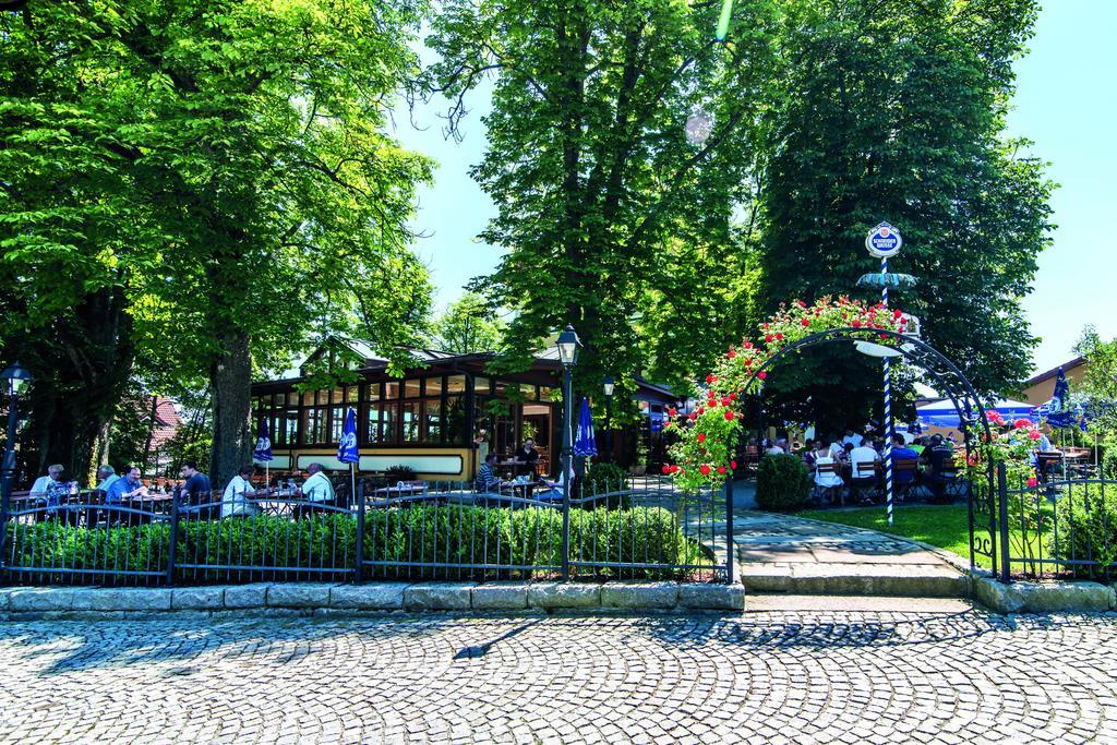 Hotel & Restaurant Waldschloss Passau Dış mekan fotoğraf