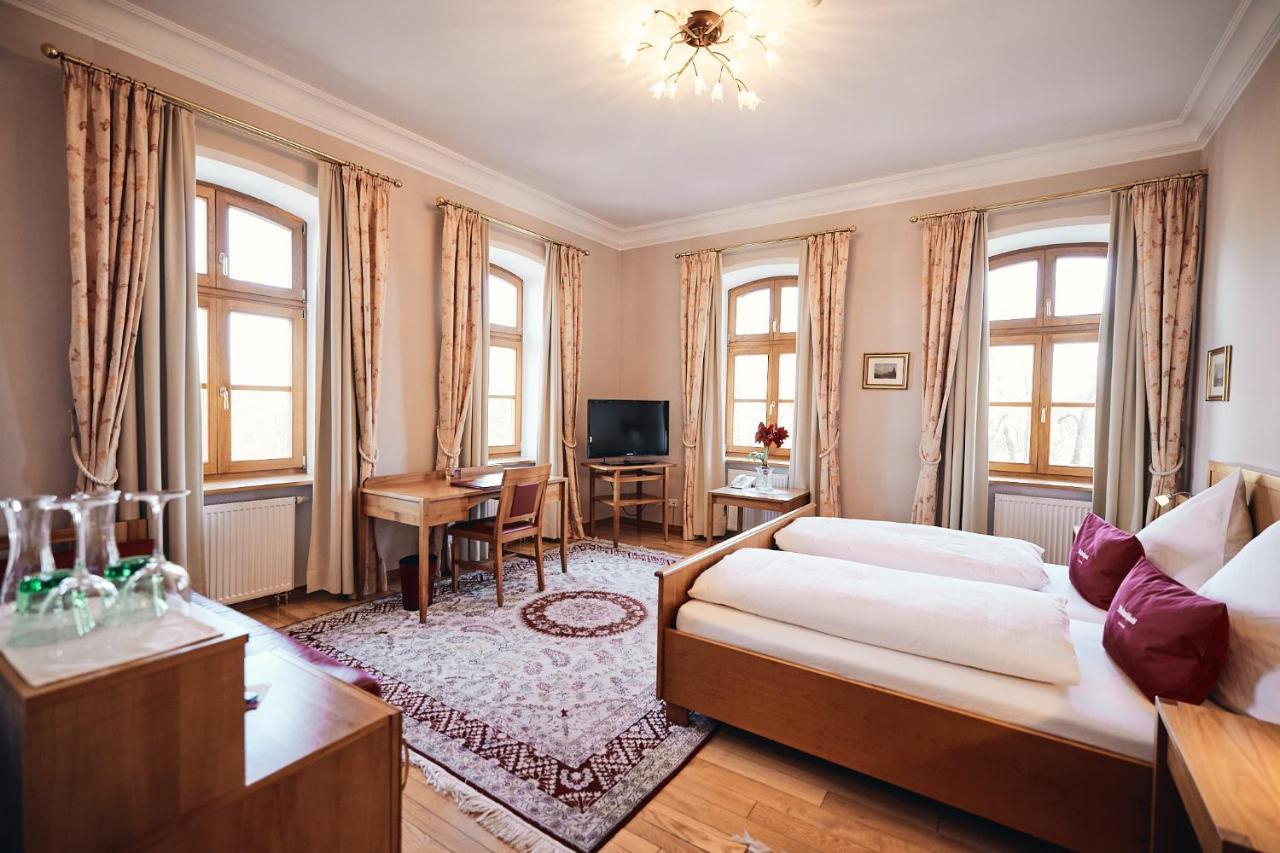 Hotel & Restaurant Waldschloss Passau Dış mekan fotoğraf