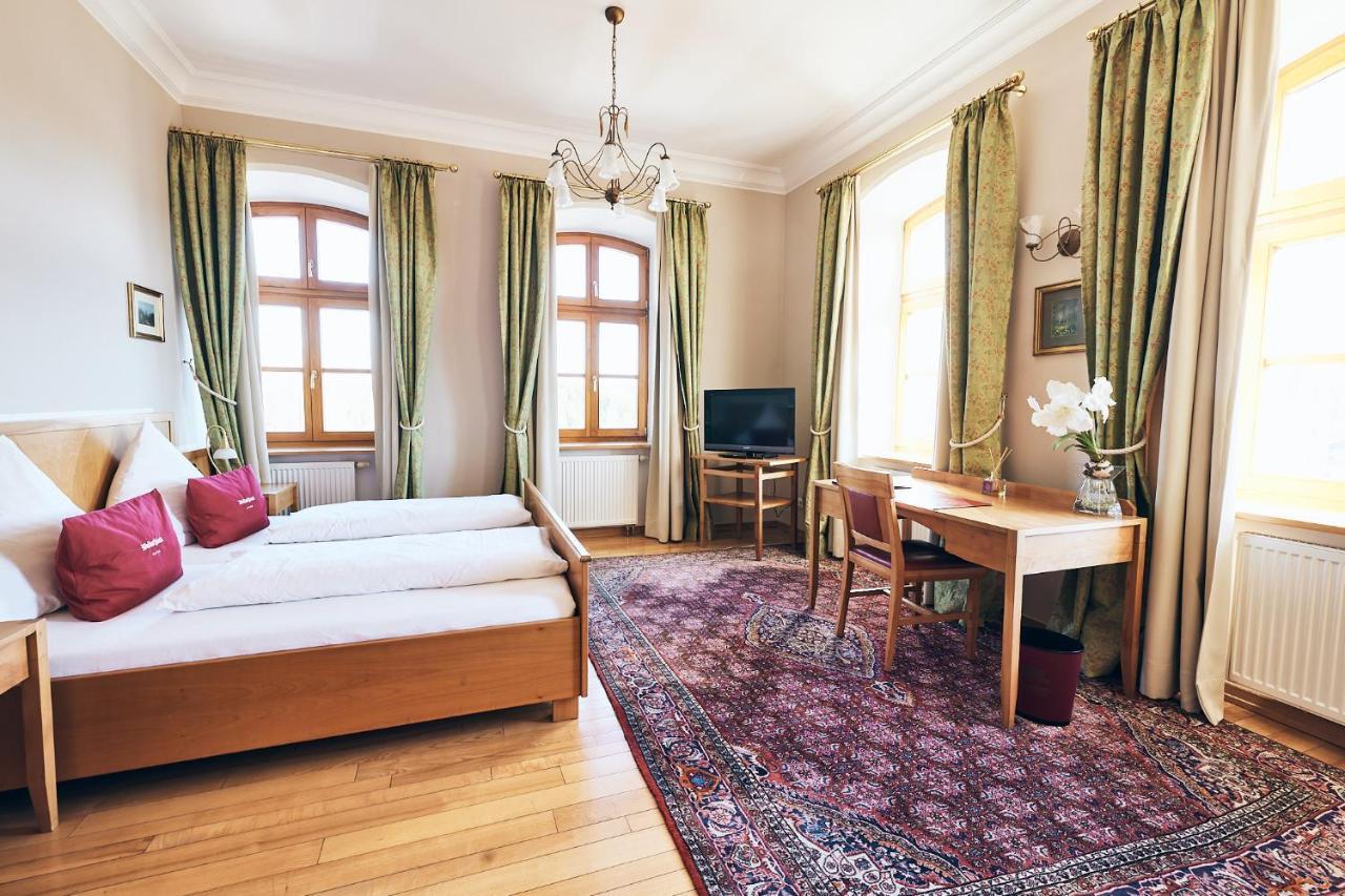 Hotel & Restaurant Waldschloss Passau Dış mekan fotoğraf